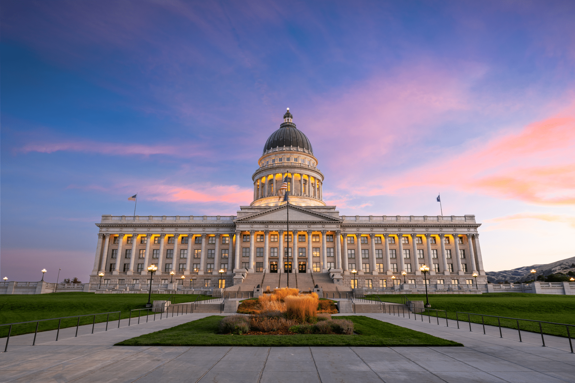 Utah capitol building at sunset