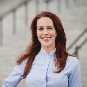 Headshot of Jennifer Dailey Provost